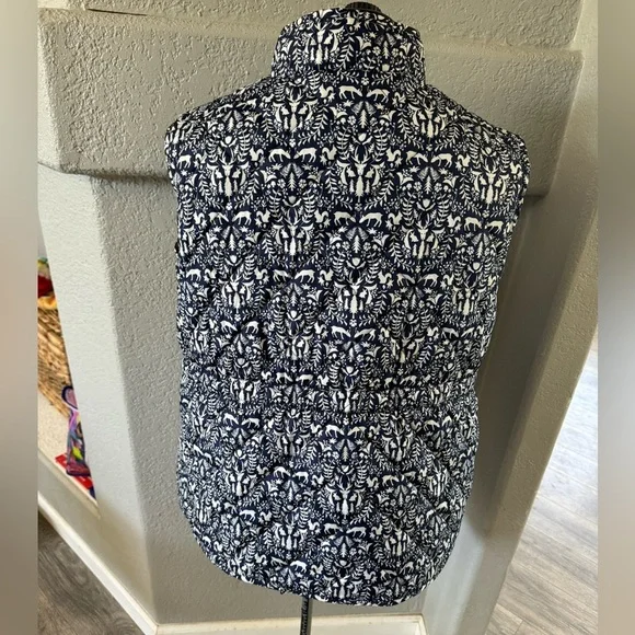 Deer Vest - Picture 3 of 4